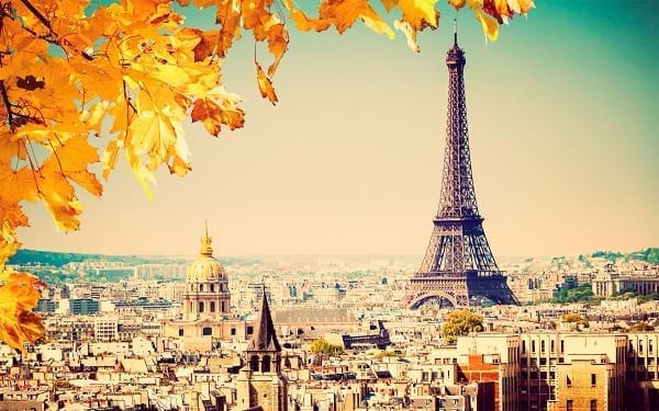 Love In Paris Image
